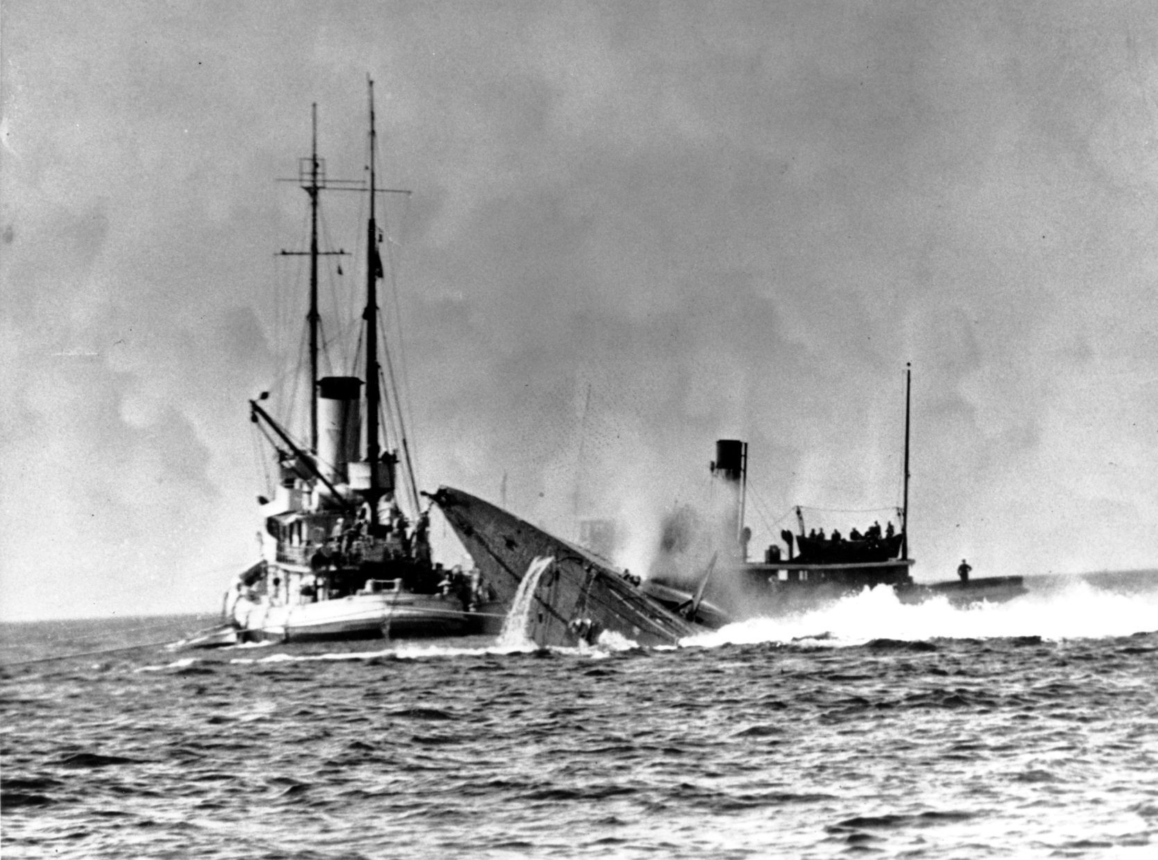 1939: USS Squalus